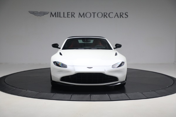 Used 2021 Aston Martin Vantage Roadster for sale Sold at Bentley Greenwich in Greenwich CT 06830 22