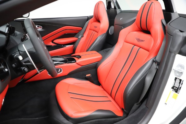 Used 2021 Aston Martin Vantage Roadster for sale Sold at Bentley Greenwich in Greenwich CT 06830 26