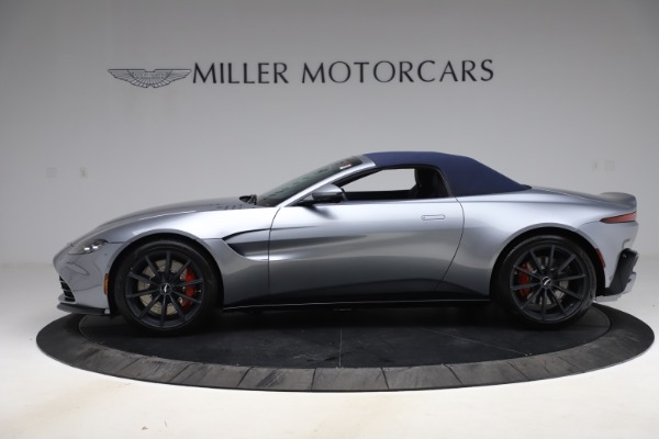 Used 2021 Aston Martin Vantage Roadster for sale $139,900 at Bentley Greenwich in Greenwich CT 06830 16