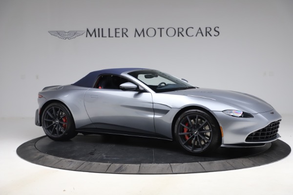 Used 2021 Aston Martin Vantage Roadster for sale $139,900 at Bentley Greenwich in Greenwich CT 06830 19