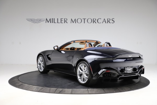 New 2021 Aston Martin Vantage Roadster for sale Sold at Bentley Greenwich in Greenwich CT 06830 4