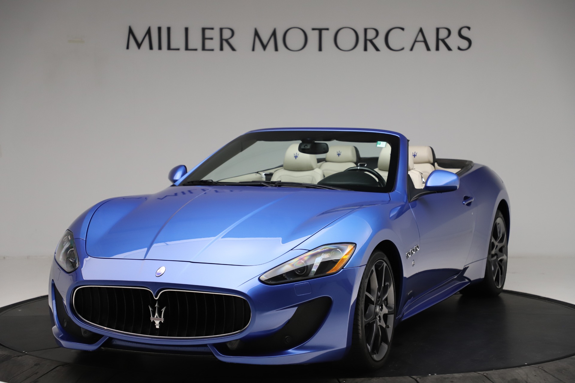 Used 2013 Maserati GranTurismo Sport for sale Sold at Bentley Greenwich in Greenwich CT 06830 1