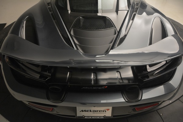 Used 2018 McLaren 720S Performance for sale Sold at Bentley Greenwich in Greenwich CT 06830 26