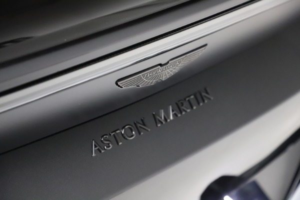 Used 2021 Aston Martin Vantage Roadster for sale Sold at Bentley Greenwich in Greenwich CT 06830 21