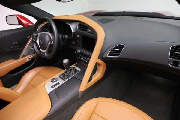 Used 2015 Chevrolet Corvette Z06 for sale Sold at Bentley Greenwich in Greenwich CT 06830 23