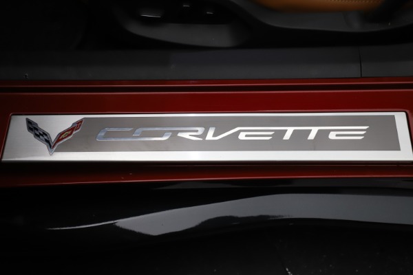 Used 2015 Chevrolet Corvette Z06 for sale Sold at Bentley Greenwich in Greenwich CT 06830 27