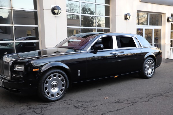 Used 2015 Rolls-Royce Phantom EWB for sale Sold at Bentley Greenwich in Greenwich CT 06830 9