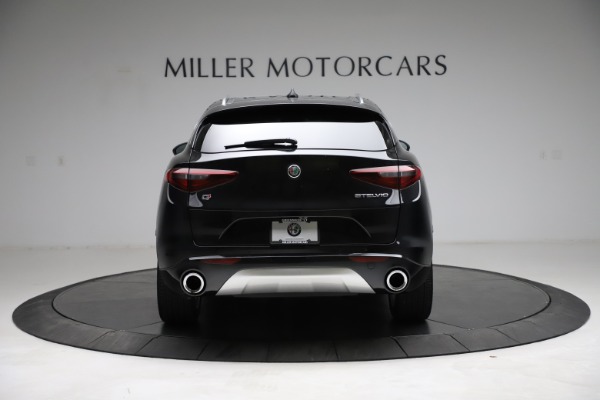 New 2021 Alfa Romeo Stelvio Ti Lusso Q4 for sale Sold at Bentley Greenwich in Greenwich CT 06830 6