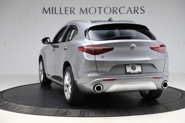 New 2021 Alfa Romeo Stelvio Ti Q4 for sale Sold at Bentley Greenwich in Greenwich CT 06830 5