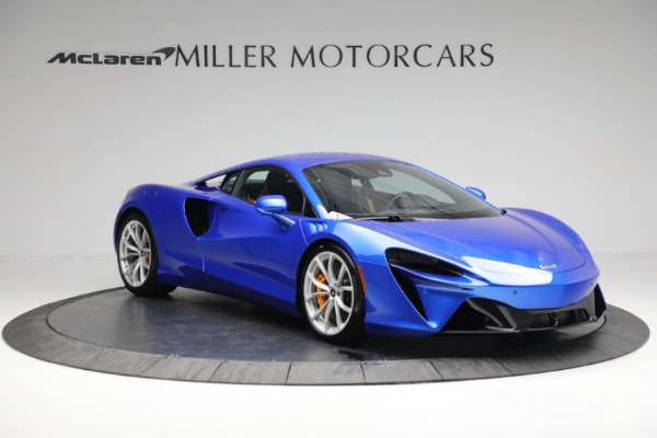 New 2023 McLaren Artura for sale $277,250 at Bentley Greenwich in Greenwich CT 06830 10