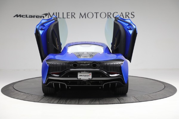 New 2023 McLaren Artura for sale $277,250 at Bentley Greenwich in Greenwich CT 06830 16