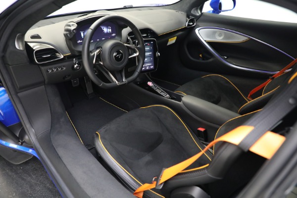 New 2023 McLaren Artura for sale $277,250 at Bentley Greenwich in Greenwich CT 06830 20