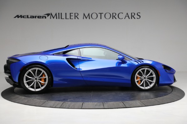 New 2023 McLaren Artura for sale $277,250 at Bentley Greenwich in Greenwich CT 06830 8
