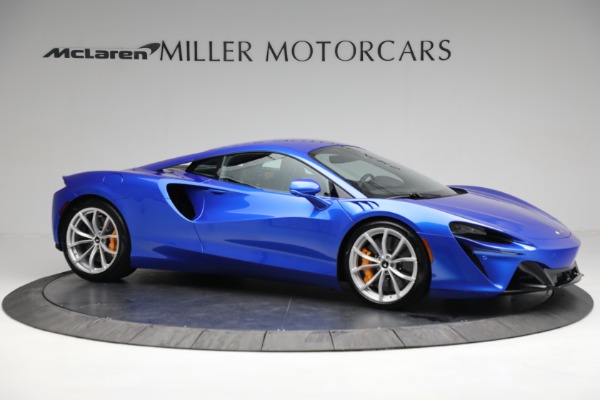 New 2023 McLaren Artura for sale $277,250 at Bentley Greenwich in Greenwich CT 06830 9