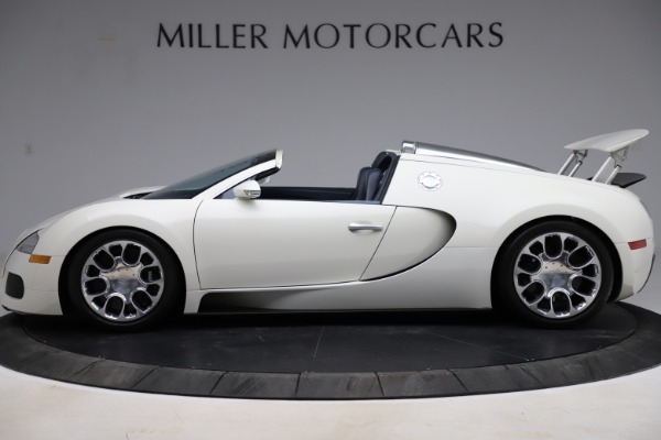 Used 2010 Bugatti Veyron 16.4 Grand Sport for sale Sold at Bentley Greenwich in Greenwich CT 06830 3