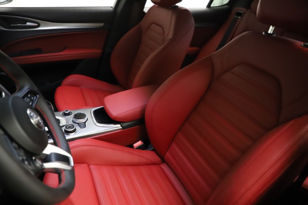 New 2021 Alfa Romeo Stelvio Ti Sport Q4 for sale Sold at Bentley Greenwich in Greenwich CT 06830 15