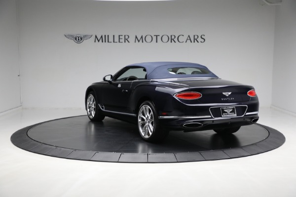Used 2021 Bentley Continental GTC W12 for sale Sold at Bentley Greenwich in Greenwich CT 06830 17