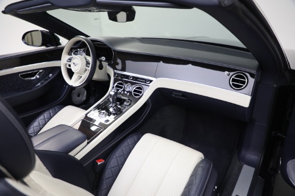 Used 2021 Bentley Continental GTC W12 for sale Sold at Bentley Greenwich in Greenwich CT 06830 28