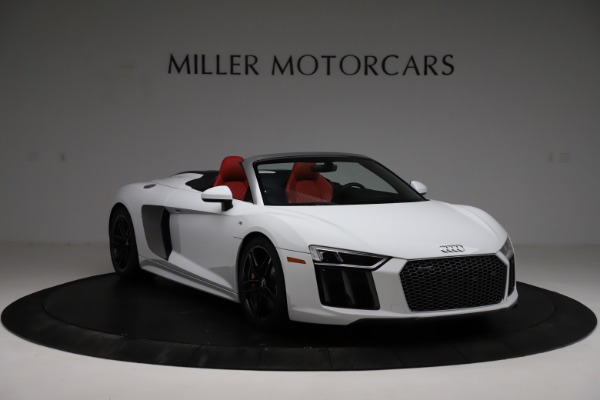 Used 2018 Audi R8 Spyder for sale Sold at Bentley Greenwich in Greenwich CT 06830 11