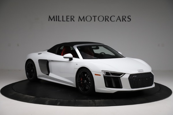 Used 2018 Audi R8 Spyder for sale Sold at Bentley Greenwich in Greenwich CT 06830 14