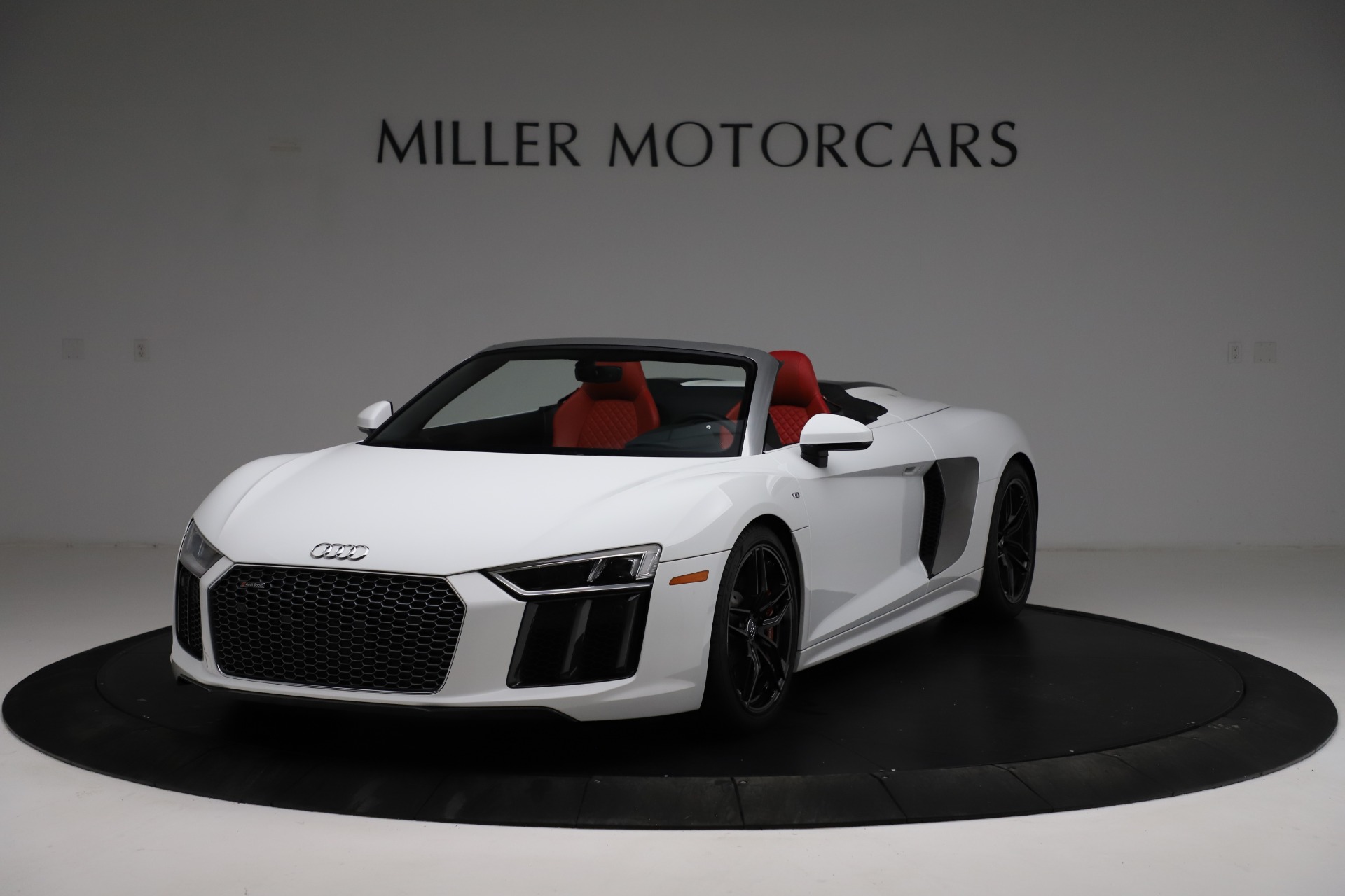Used 2018 Audi R8 Spyder for sale Sold at Bentley Greenwich in Greenwich CT 06830 1
