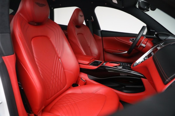 New 2021 Aston Martin DBX for sale $210,386 at Bentley Greenwich in Greenwich CT 06830 24