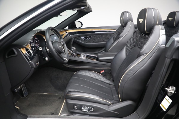 Used 2020 Bentley Continental GTC for sale $187,900 at Bentley Greenwich in Greenwich CT 06830 27