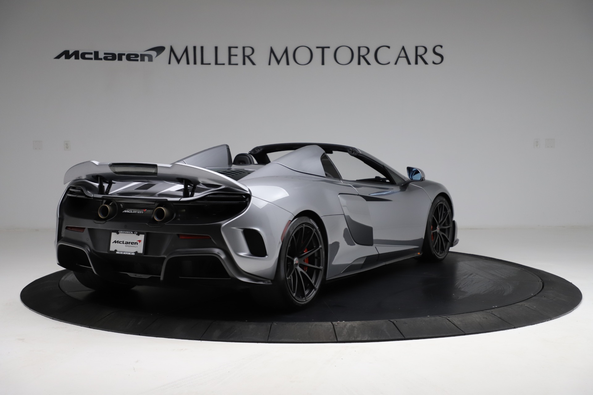 Pre Owned 16 Mclaren 675lt Spider For Sale Special Pricing Bentley Greenwich Stock 3233c