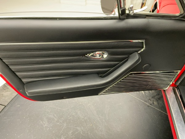 Used 1972 Ferrari 365 GTB/4 Daytona for sale Sold at Bentley Greenwich in Greenwich CT 06830 17
