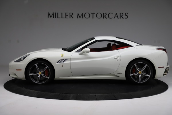 Used 2014 Ferrari California 30 for sale Sold at Bentley Greenwich in Greenwich CT 06830 14