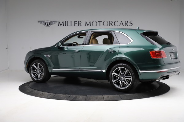 Used 2018 Bentley Bentayga W12 Signature Edition for sale Sold at Bentley Greenwich in Greenwich CT 06830 4