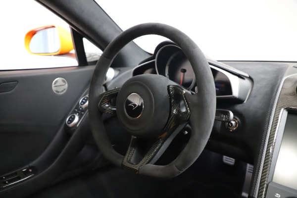 Used 2015 McLaren 650S LeMans for sale $299,900 at Bentley Greenwich in Greenwich CT 06830 24