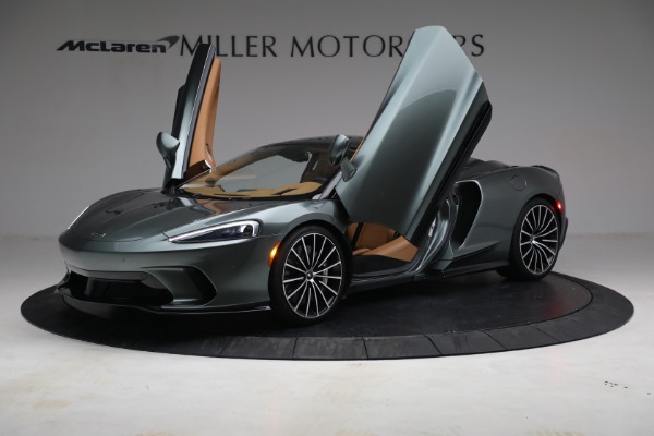 Used 2021 McLaren GT Luxe for sale Call for price at Bentley Greenwich in Greenwich CT 06830 14
