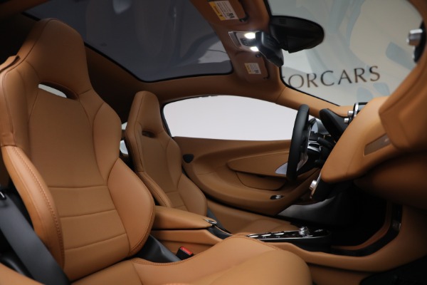 Used 2021 McLaren GT Luxe for sale Call for price at Bentley Greenwich in Greenwich CT 06830 25