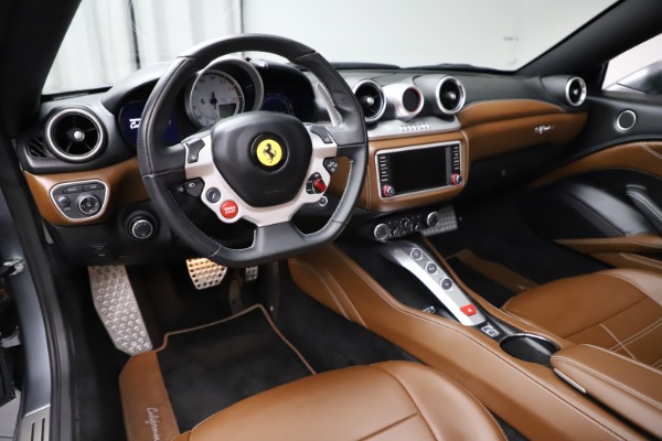 Used 2017 Ferrari California T for sale Sold at Bentley Greenwich in Greenwich CT 06830 25