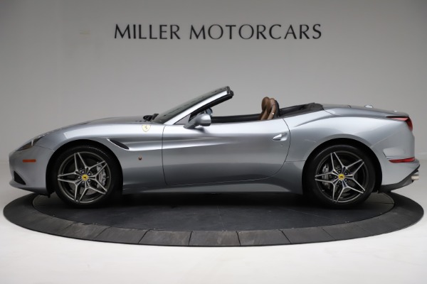 Used 2017 Ferrari California T for sale Sold at Bentley Greenwich in Greenwich CT 06830 3