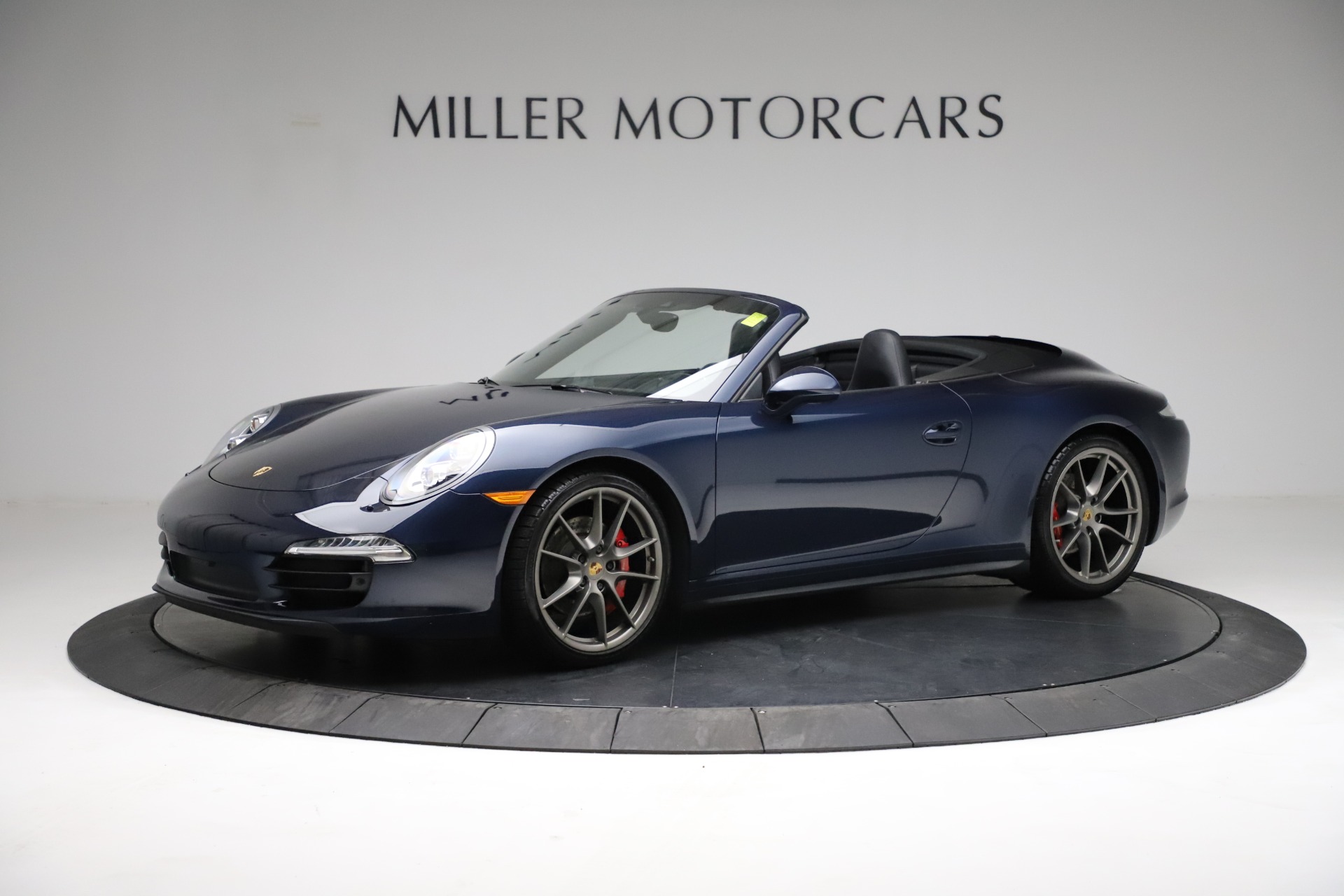 Used 2015 Porsche 911 Carrera 4S for sale Sold at Bentley Greenwich in Greenwich CT 06830 1