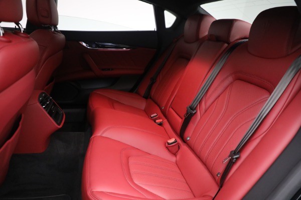New 2021 Maserati Quattroporte S Q4 for sale Sold at Bentley Greenwich in Greenwich CT 06830 28