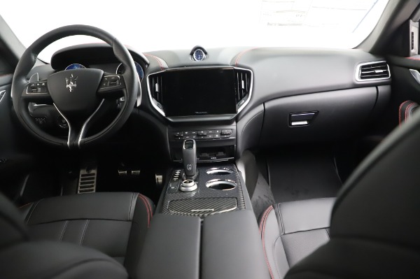 New 2021 Maserati Ghibli S Q4 GranSport for sale Sold at Bentley Greenwich in Greenwich CT 06830 18