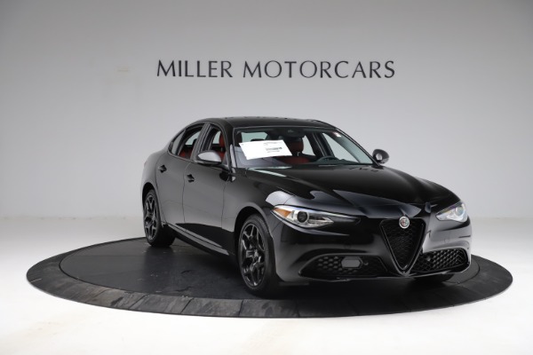 New 2021 Alfa Romeo Giulia Q4 for sale Sold at Bentley Greenwich in Greenwich CT 06830 11