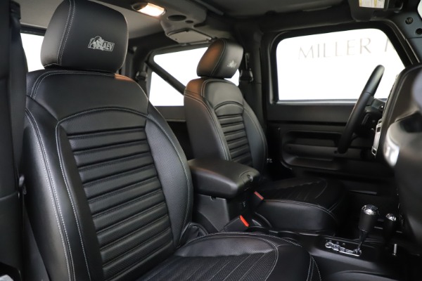 Used 2018 Jeep Wrangler JK Rubicon for sale Sold at Bentley Greenwich in Greenwich CT 06830 24