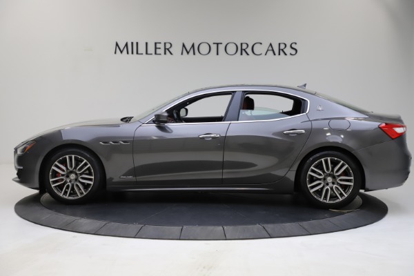 Used 2018 Maserati Ghibli SQ4 GranLusso for sale Sold at Bentley Greenwich in Greenwich CT 06830 3