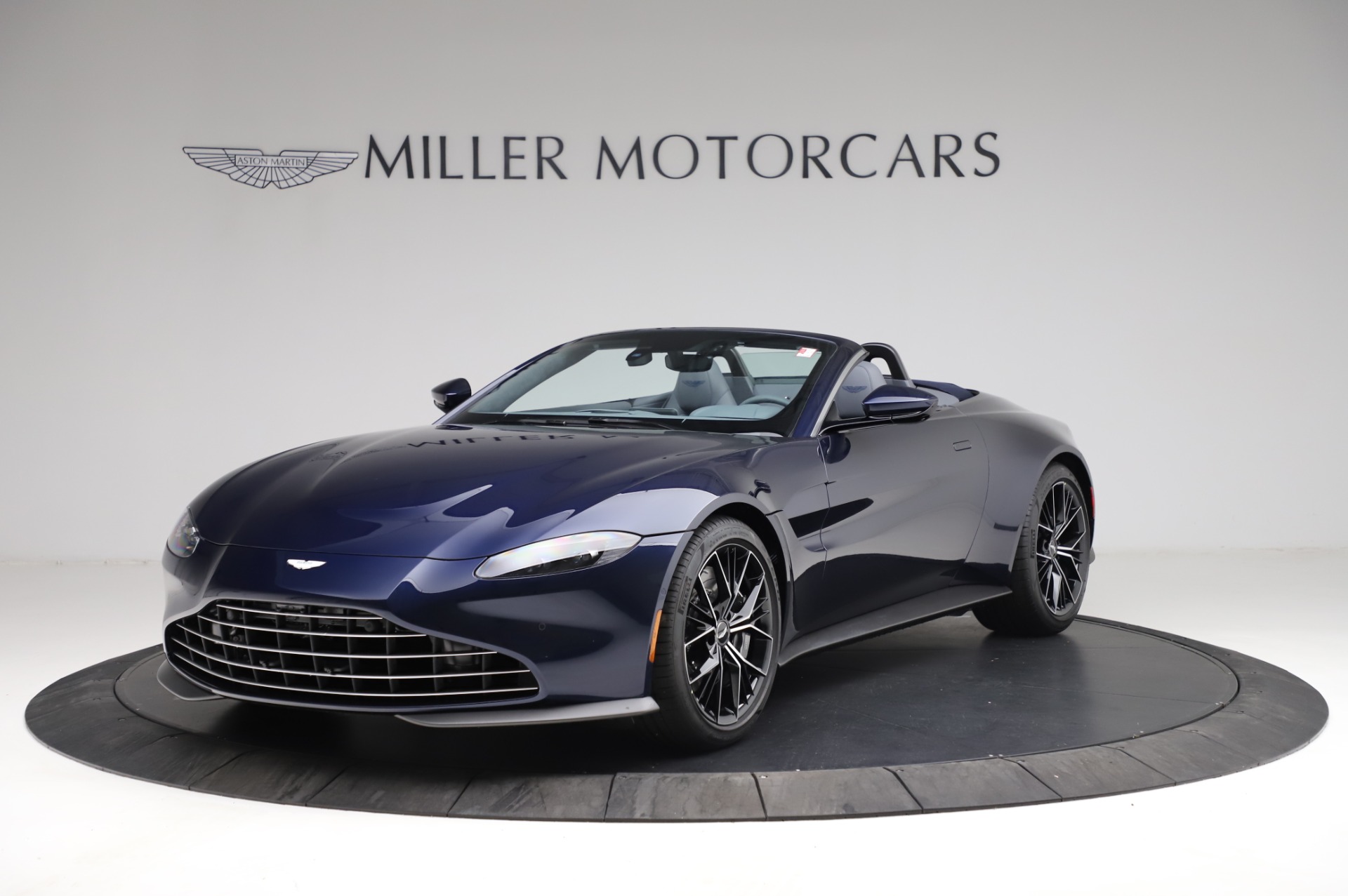 New 2021 Aston Martin Vantage Roadster for sale Sold at Bentley Greenwich in Greenwich CT 06830 1