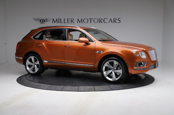 Used 2018 Bentley Bentayga Onyx Edition for sale Sold at Bentley Greenwich in Greenwich CT 06830 10