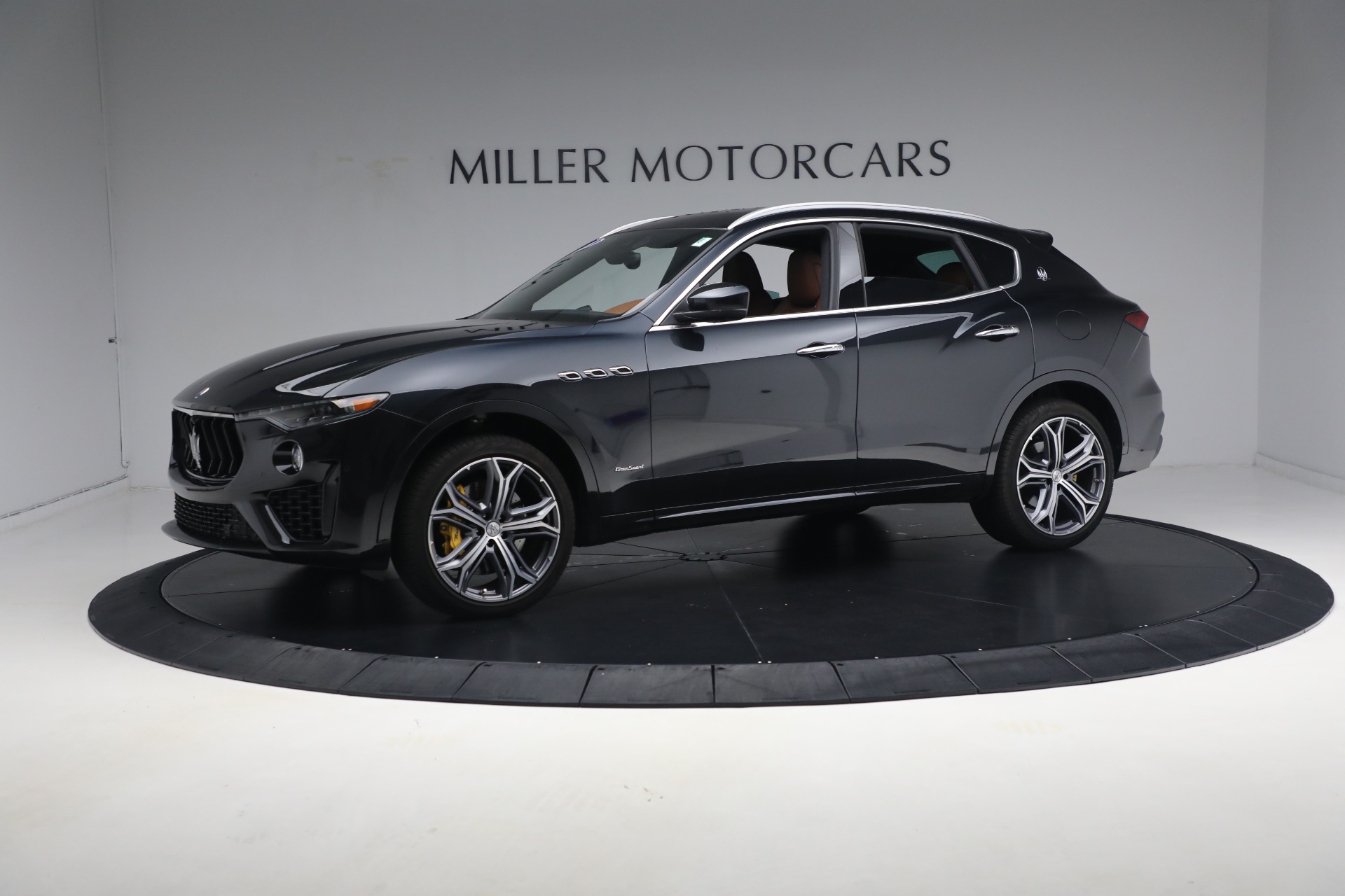 Used 2021 Maserati Levante S Q4 GranSport for sale Sold at Bentley Greenwich in Greenwich CT 06830 1