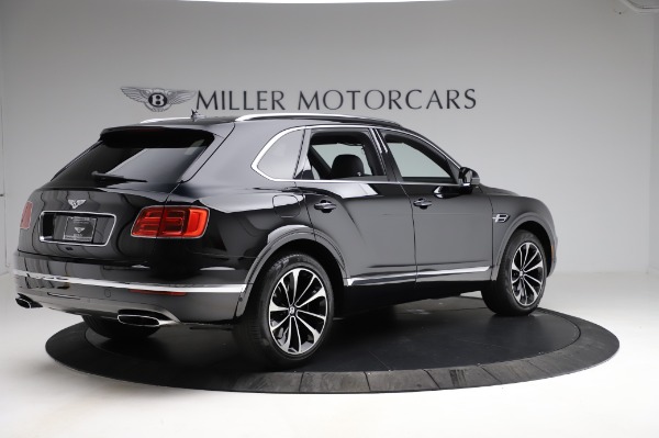 Used 2018 Bentley Bentayga Onyx Edition for sale Sold at Bentley Greenwich in Greenwich CT 06830 8