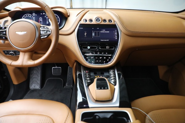 Used 2021 Aston Martin DBX for sale $149,900 at Bentley Greenwich in Greenwich CT 06830 19