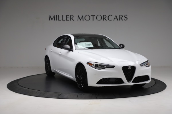 New 2021 Alfa Romeo Giulia Q4 for sale Sold at Bentley Greenwich in Greenwich CT 06830 12