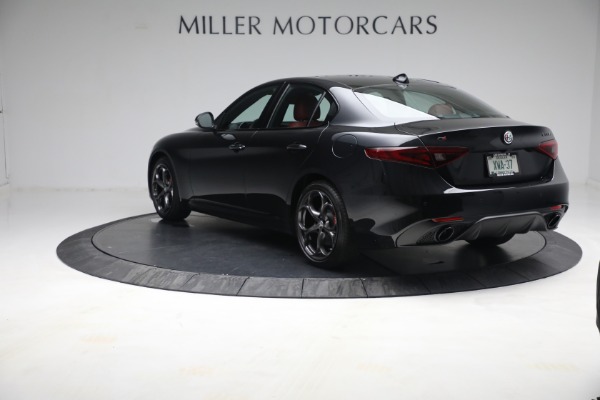 New 2021 Alfa Romeo Giulia Ti Sport Q4 for sale Sold at Bentley Greenwich in Greenwich CT 06830 5