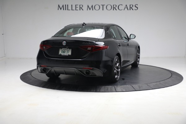 New 2021 Alfa Romeo Giulia Ti Sport Q4 for sale Sold at Bentley Greenwich in Greenwich CT 06830 7